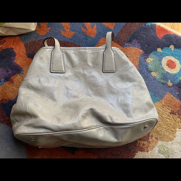 Coach patent leather purse - Picture 1 of 4